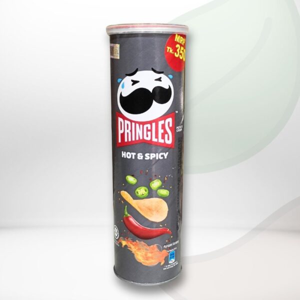 Pringles Hot & Spicy Potato Chips 134 gm